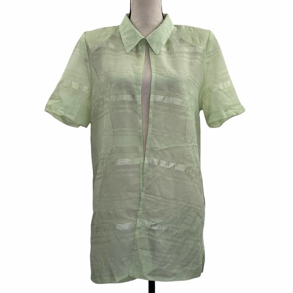TOP Season Sage Green Short Sleeve Button Down Tunic Length Shirt - Picture 2 of 11